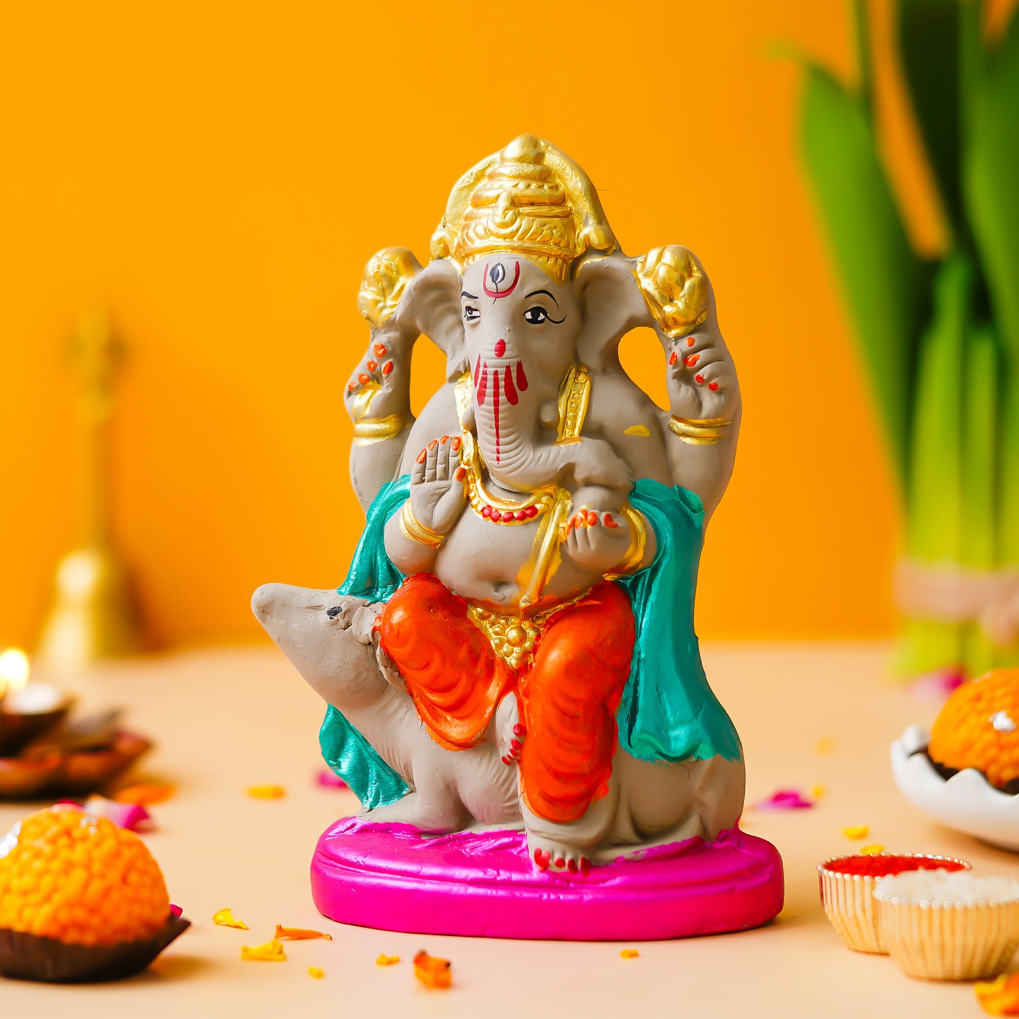 Eco-Friendly Clay Ganesh Idol 6 Inch | Water Soluble Handmade Ganpati Murti | Natural Mitti Ganesh for Ganesh Chaturthi Pooja complet water Soluble 100% kaccha ganesh idol