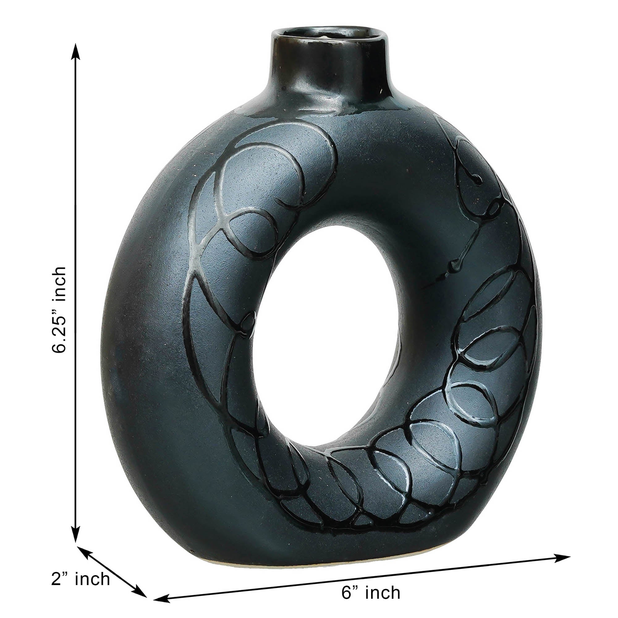 black ring
